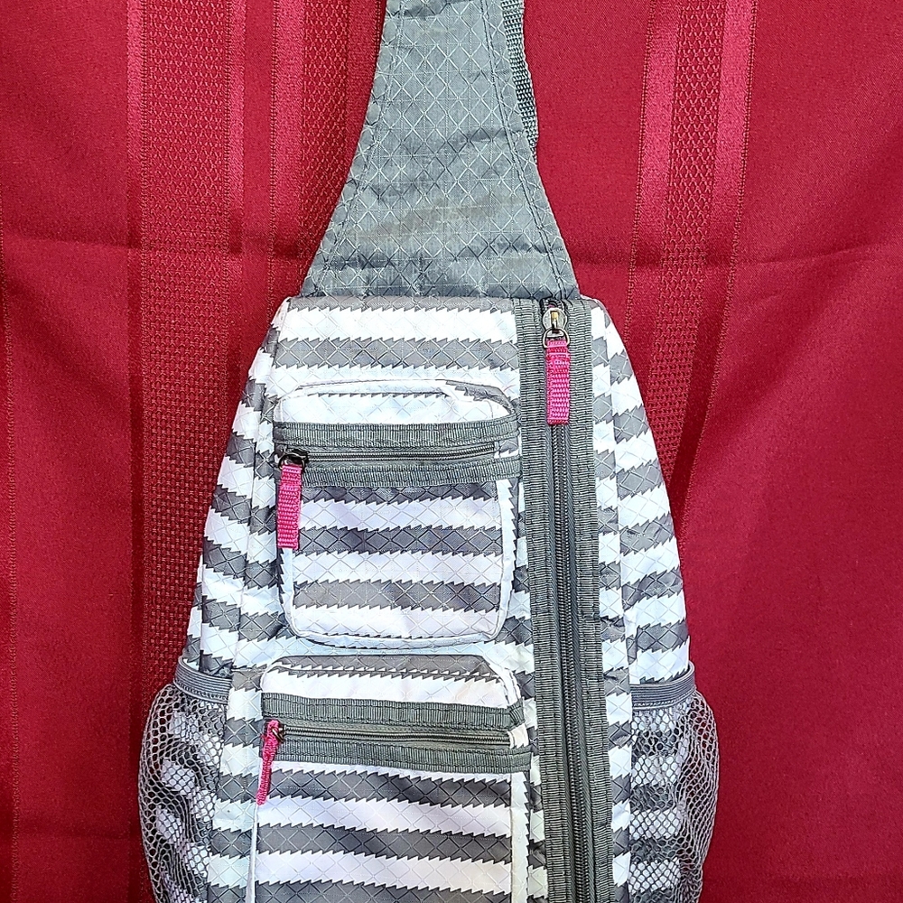 Thirty-one Sling Bag